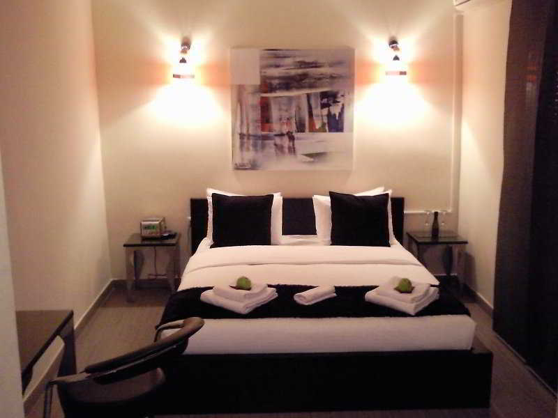 Hostal Oxum Madrid Kamer foto